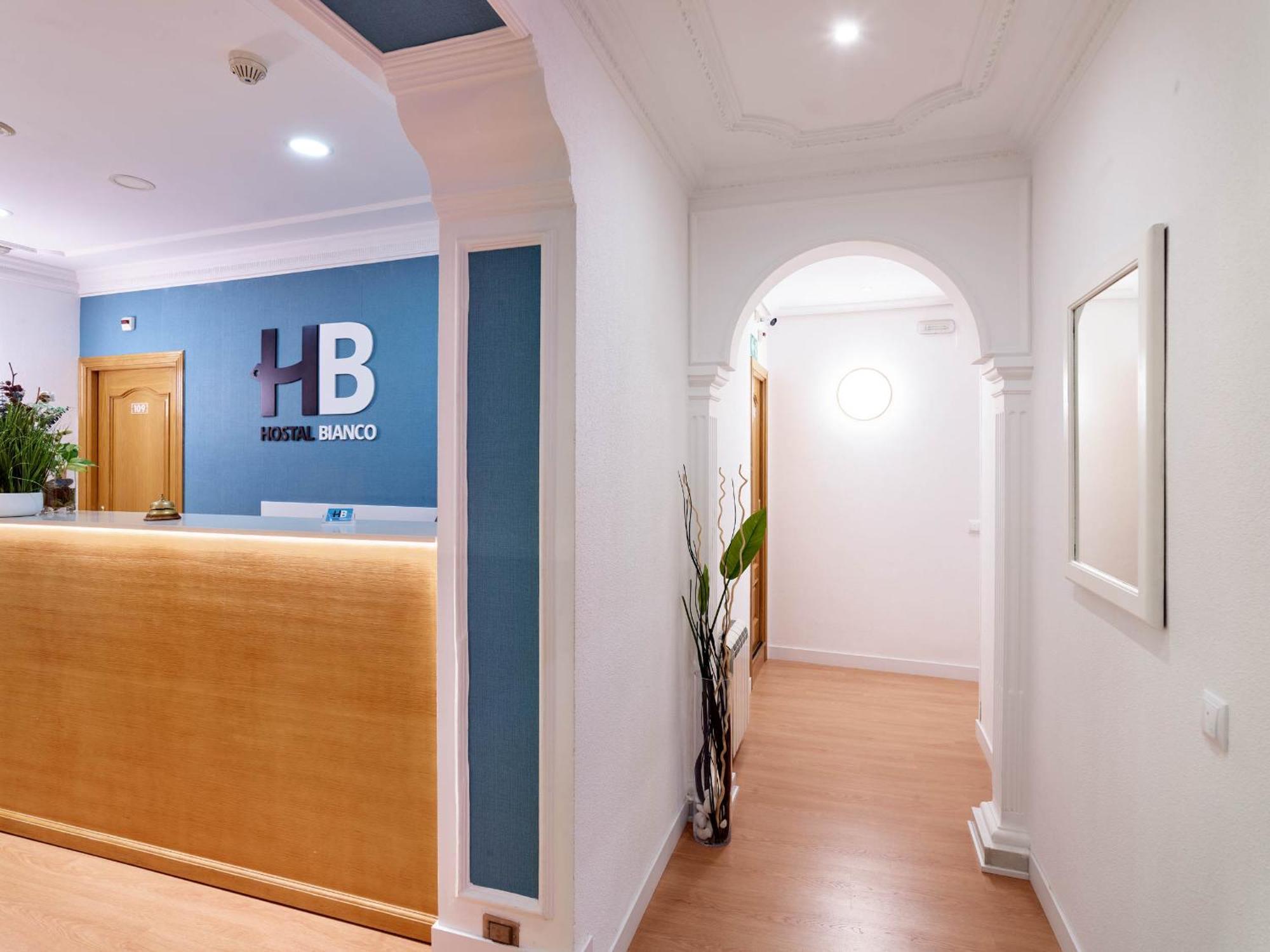 Hostal Bianco Мадрид Екстериор снимка